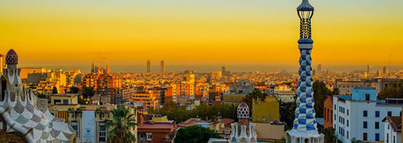 Atardecer-desde-el-parque-Gaudi_web02